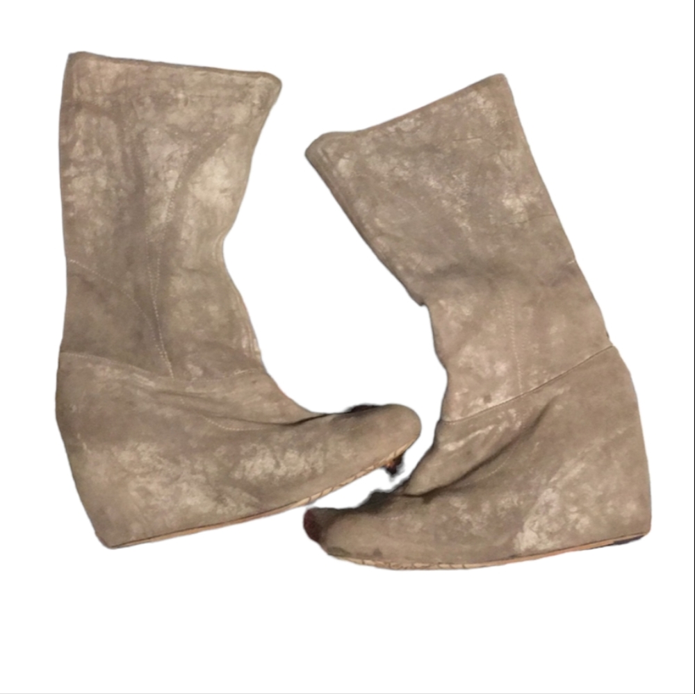 J Shoes Grey Suede Boots Sz 8.5